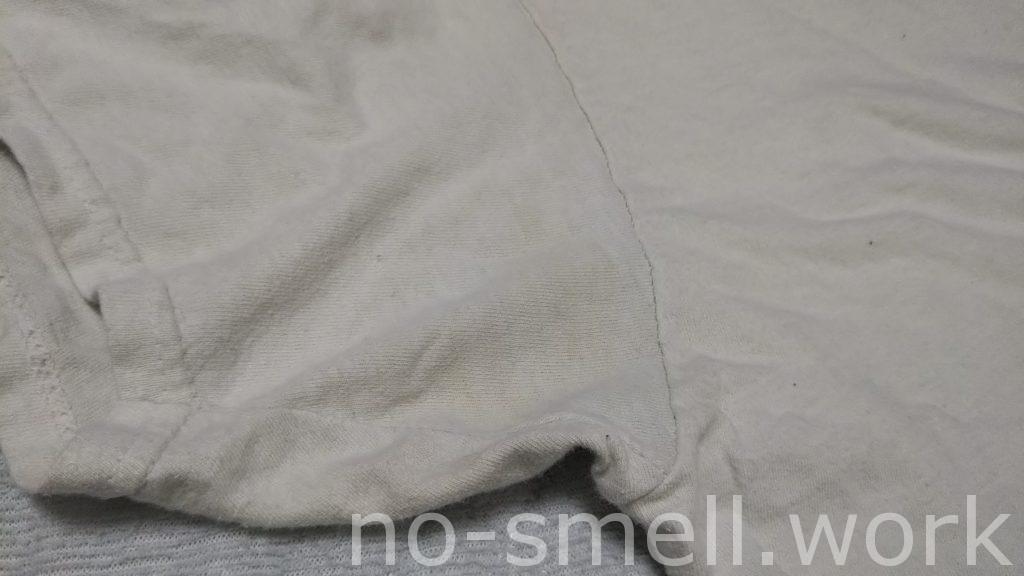 デオシーク黄ばみTシャツ２